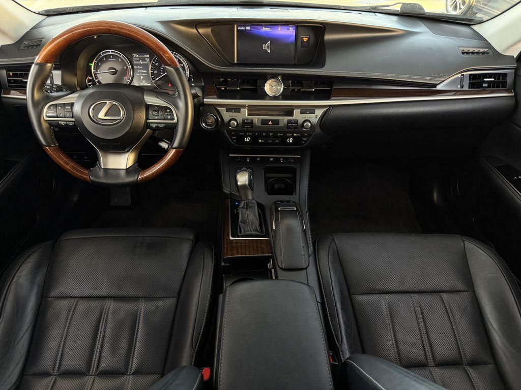 used 2017 Lexus ES 350 car, priced at $14,995