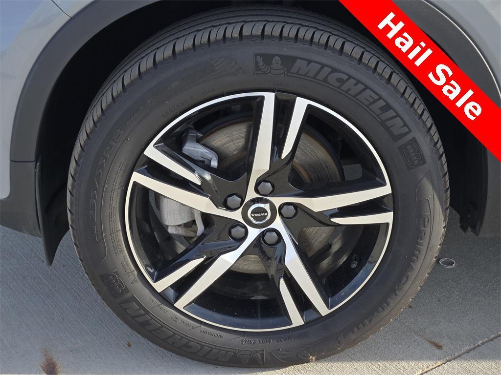 used 2024 Volvo XC40 car, priced at $24,756