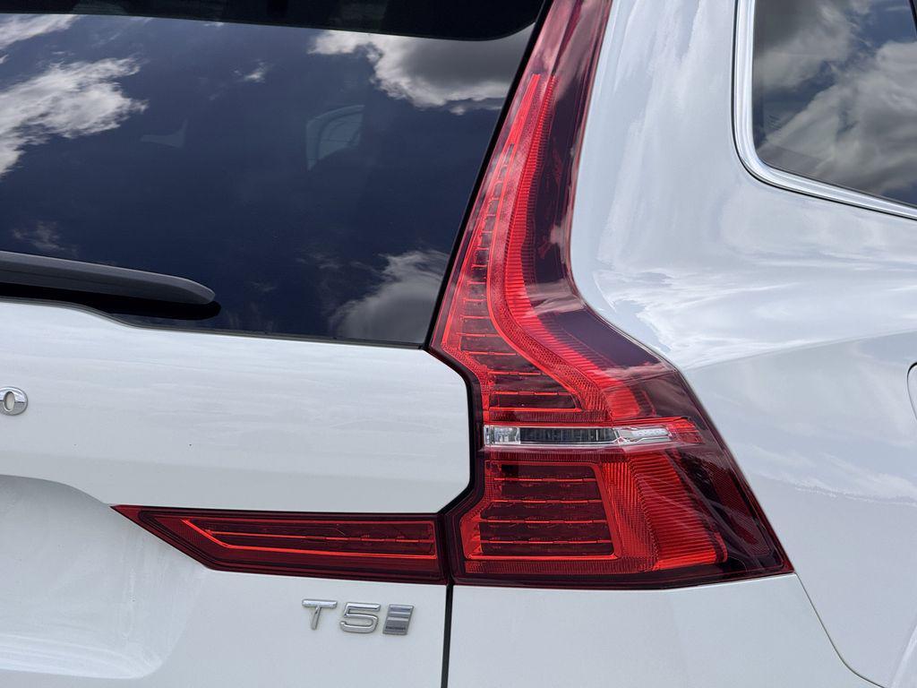 used 2020 Volvo XC60 car, priced at $15,956