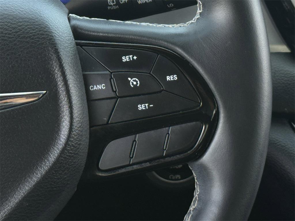 used 2018 Chrysler Pacifica car, priced at $14,712