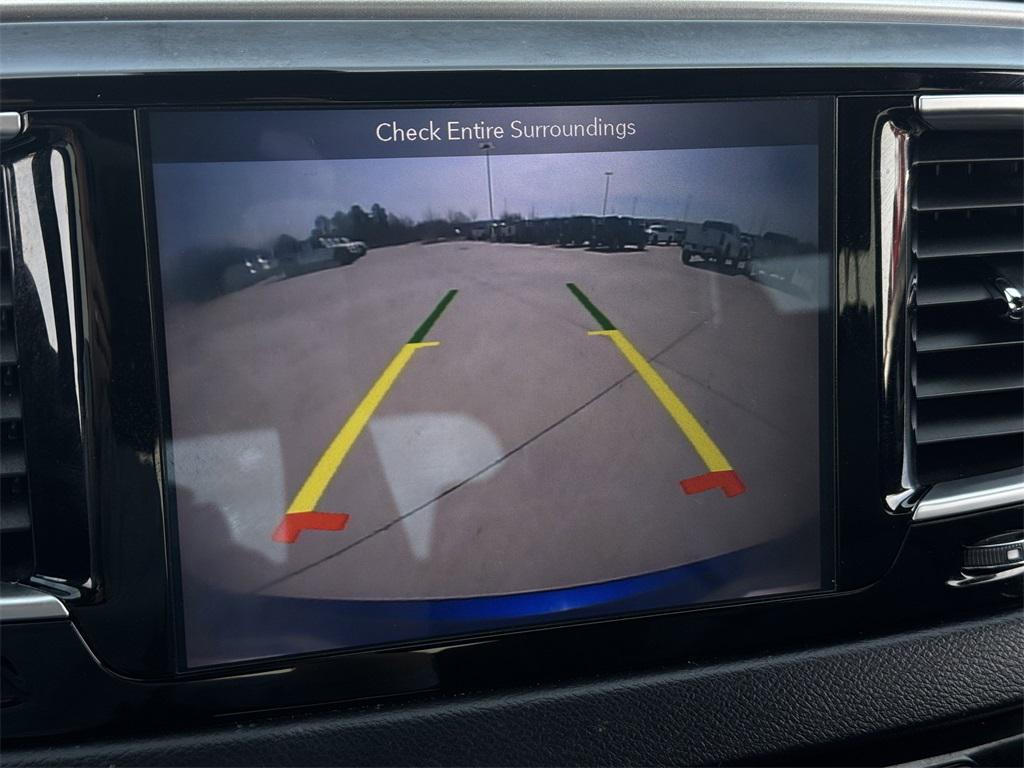 used 2018 Chrysler Pacifica car, priced at $14,712