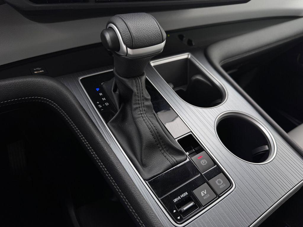 used 2025 Toyota Sienna car, priced at $44,975