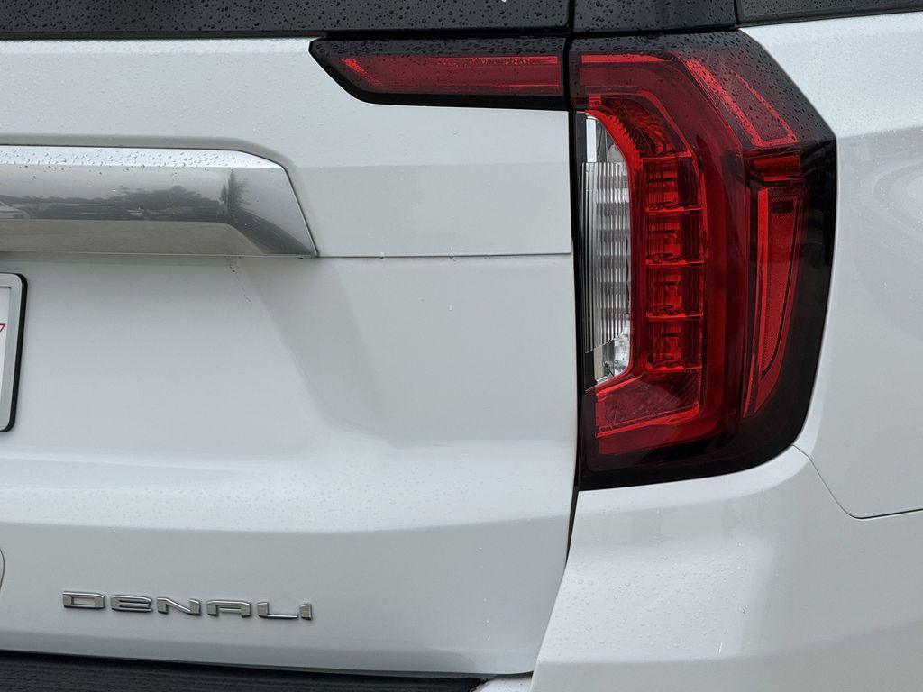 used 2023 GMC Yukon car, priced at $59,805