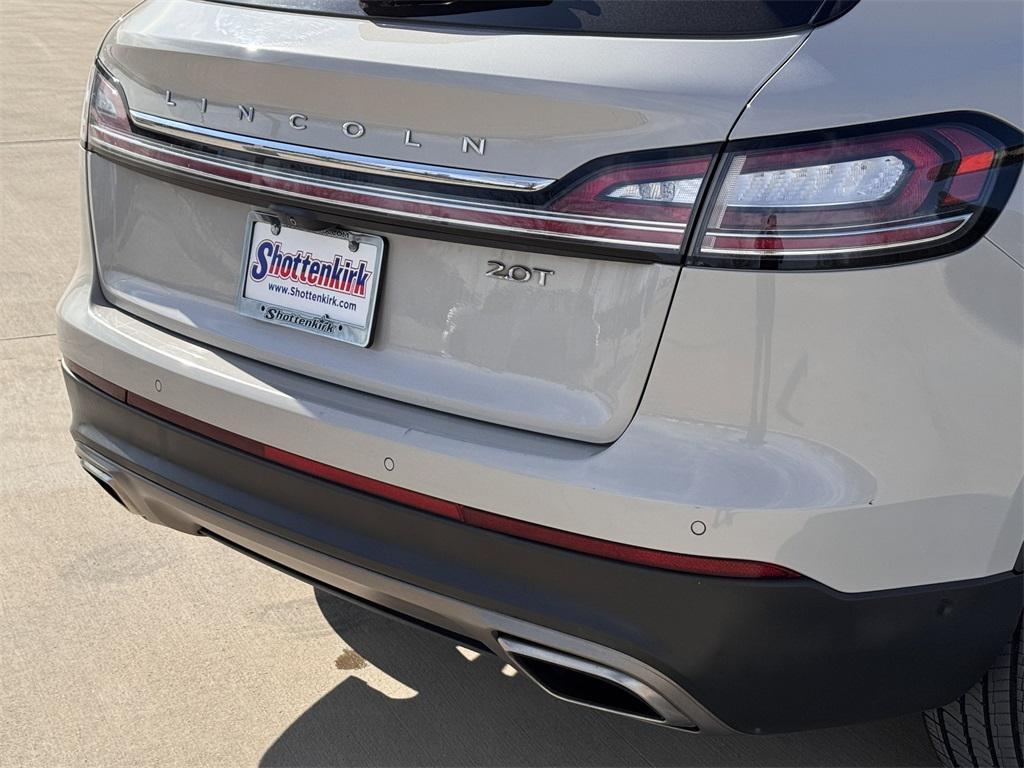 used 2020 Lincoln Nautilus car, priced at $16,971