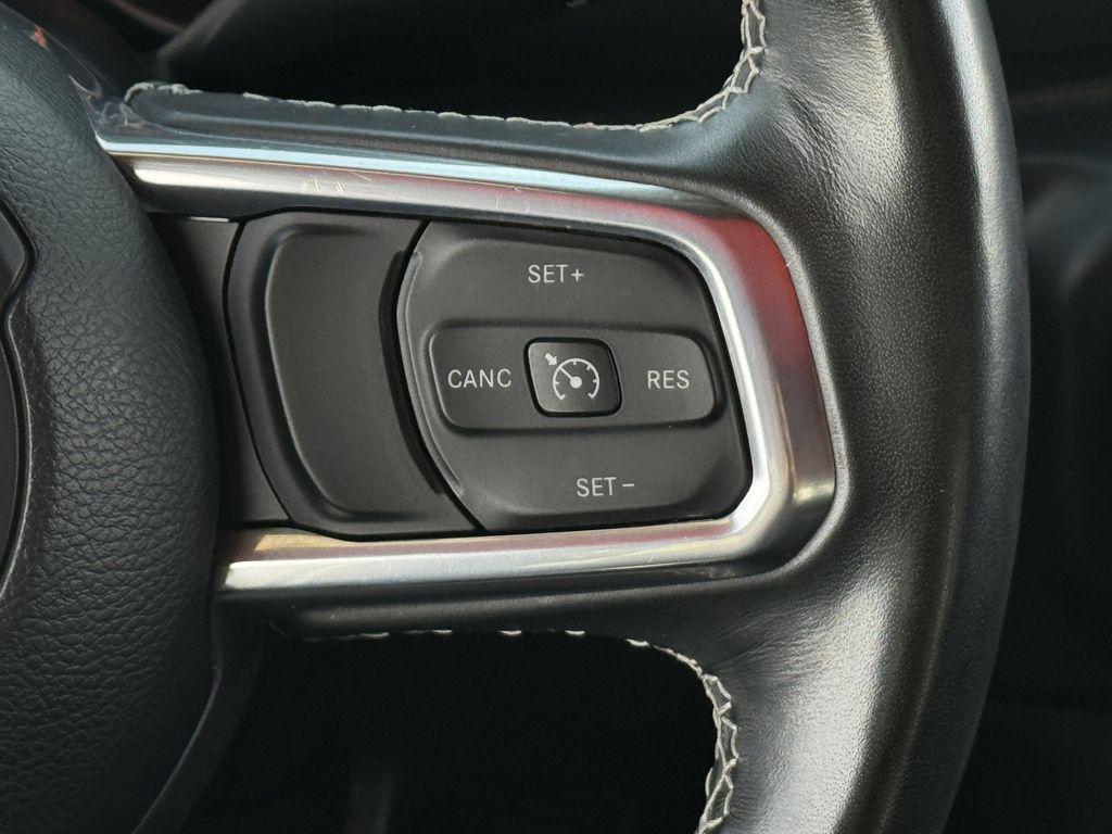 used 2022 Jeep Gladiator car, priced at $35,988