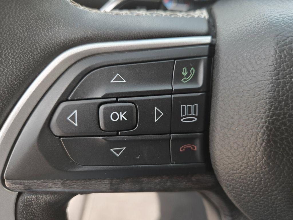 used 2023 Jeep Grand Cherokee car, priced at $27,951