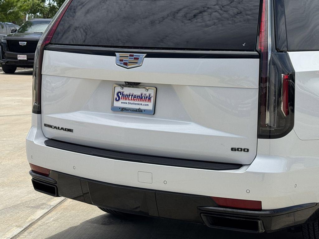 used 2021 Cadillac Escalade car, priced at $60,741