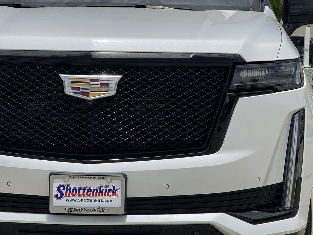 used 2021 Cadillac Escalade car, priced at $60,741