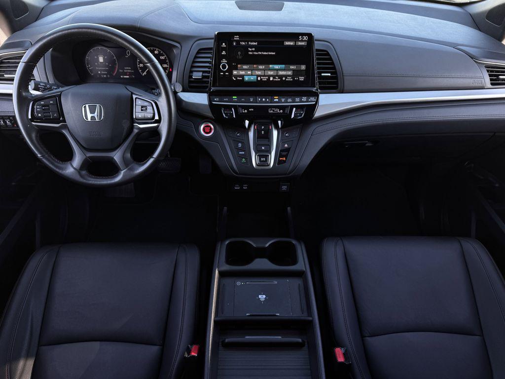 used 2025 Honda Odyssey car, priced at $36,776