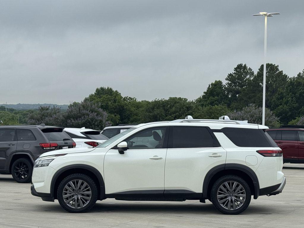 used 2023 Nissan Pathfinder car, priced at $24,164