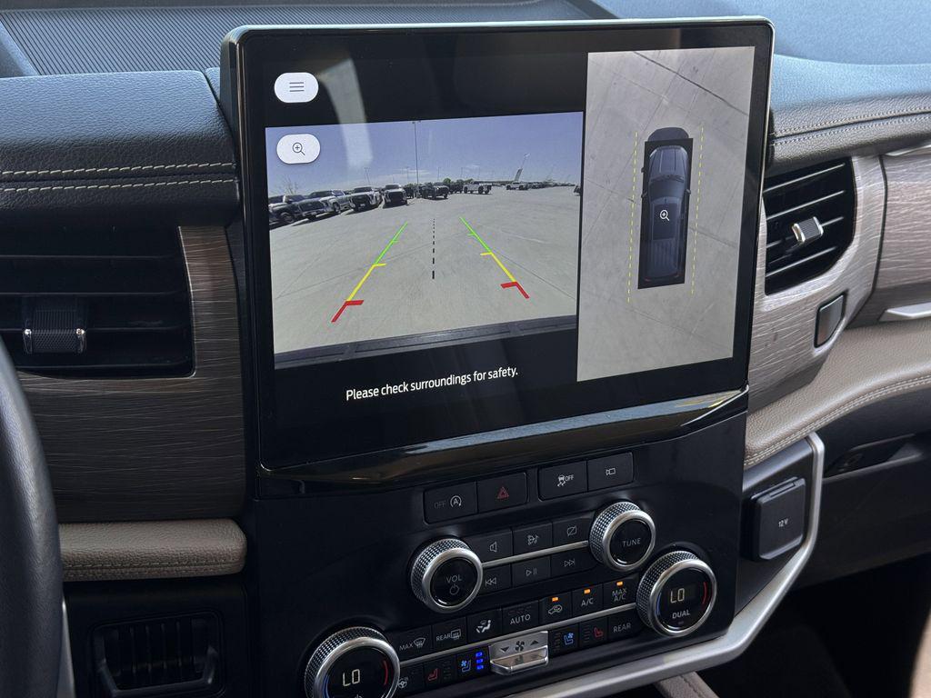 used 2024 Ford Expedition car, priced at $44,826