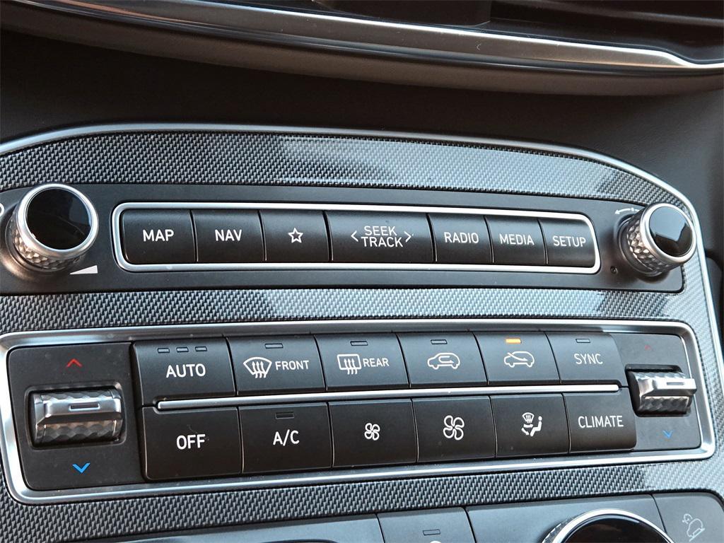 used 2023 Hyundai Santa Fe car, priced at $25,960