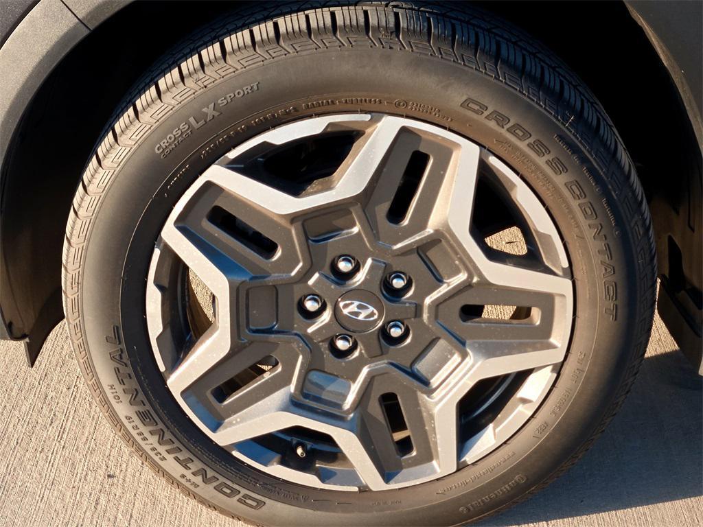 used 2023 Hyundai Santa Fe car, priced at $25,960