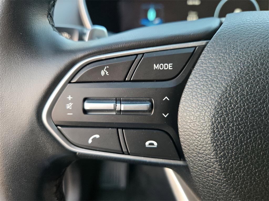 used 2023 Hyundai Santa Fe car, priced at $25,960