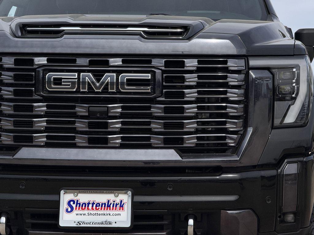 used 2024 GMC Sierra 3500 car, priced at $80,137