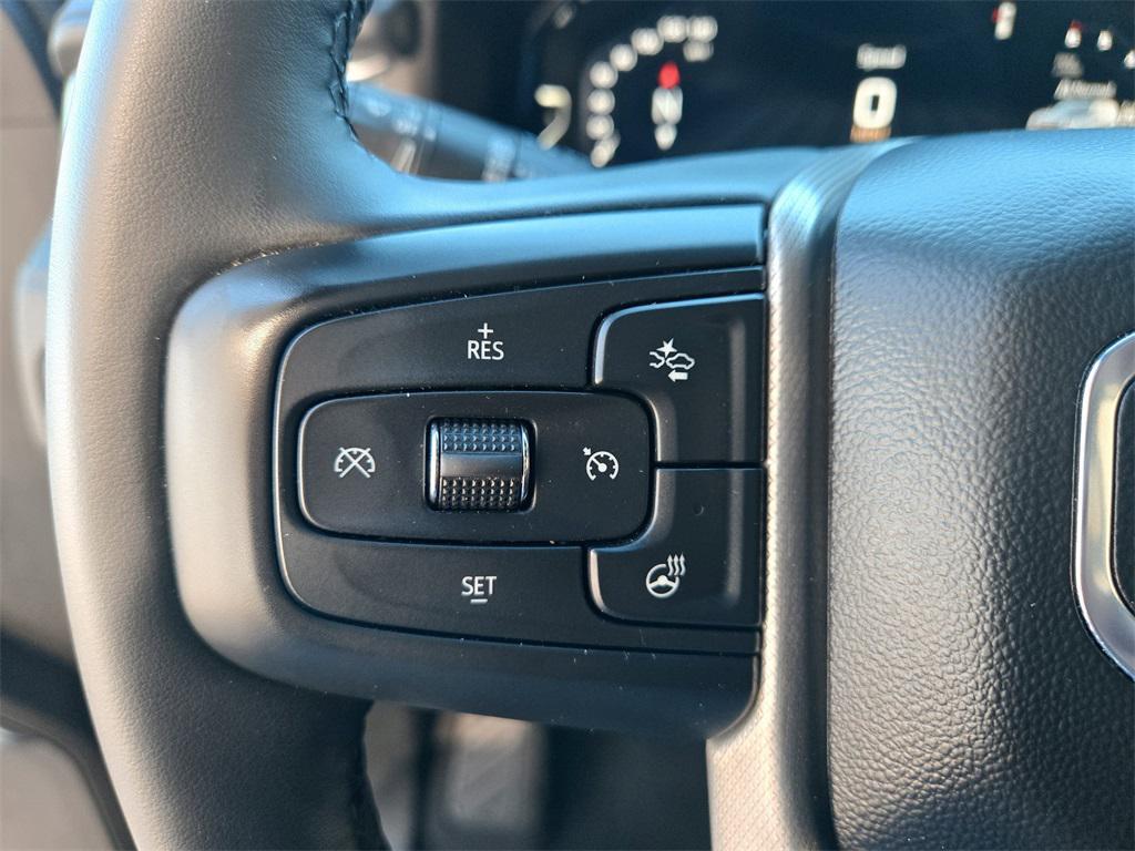 used 2024 GMC Yukon car, priced at $65,813