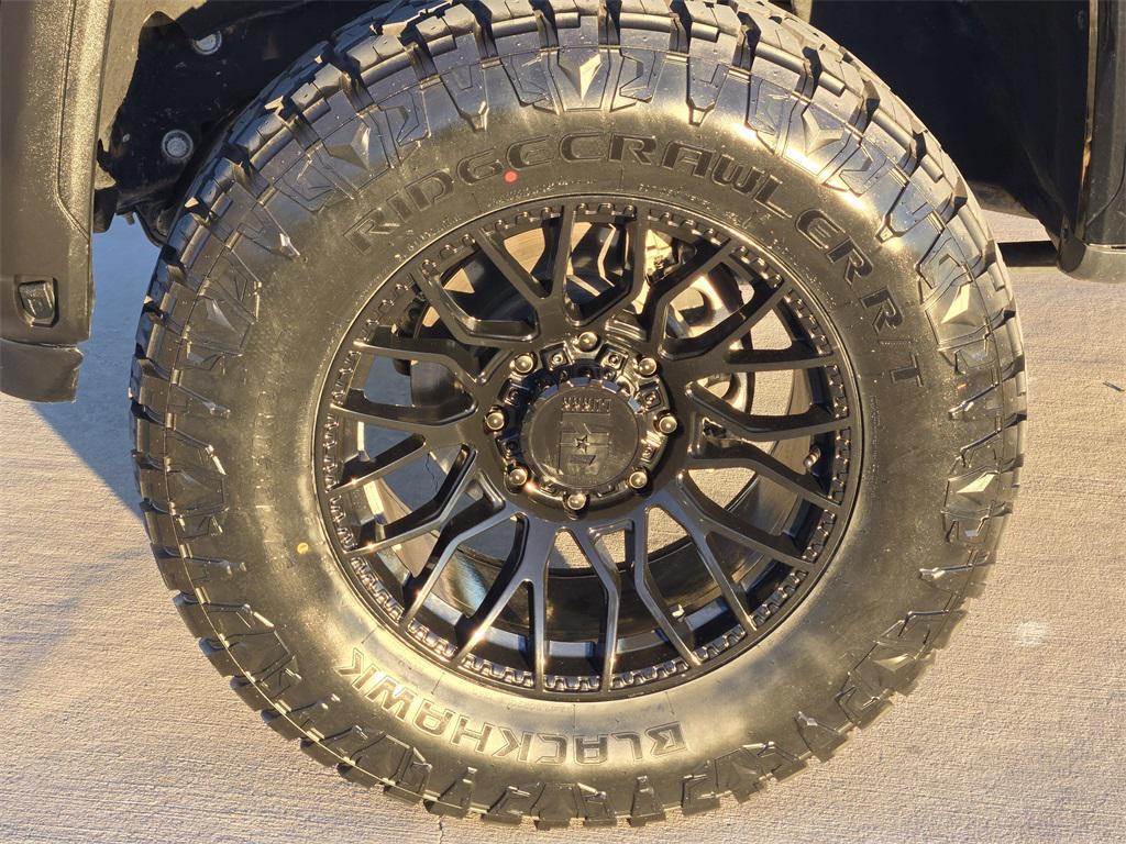 used 2024 GMC Sierra 2500 car, priced at $69,952