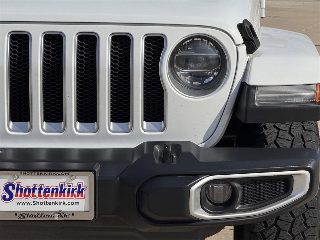 used 2018 Jeep Wrangler Unlimited car, priced at $18,865