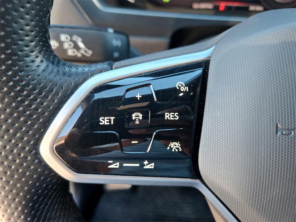 used 2022 Volkswagen Tiguan car, priced at $21,683