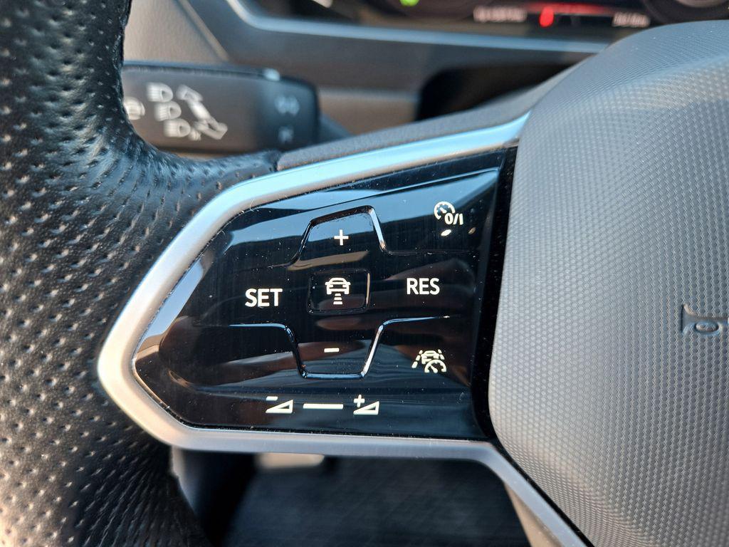 used 2022 Volkswagen Tiguan car, priced at $22,753