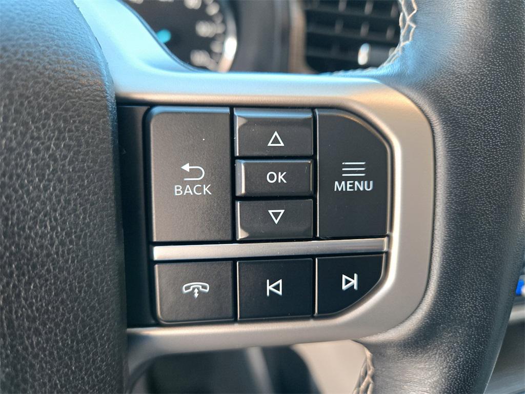 used 2024 Ford Expedition car, priced at $50,520