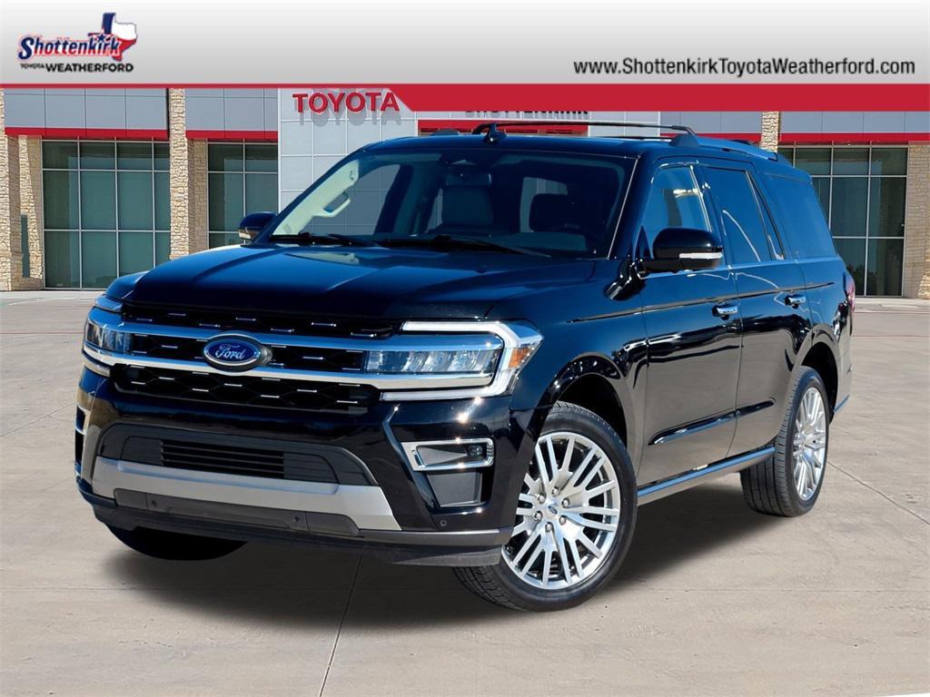 used 2024 Ford Expedition car, priced at $50,520