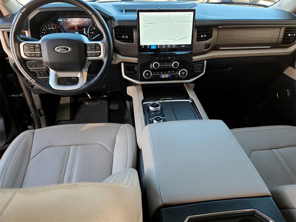 used 2024 Ford Expedition car, priced at $50,520