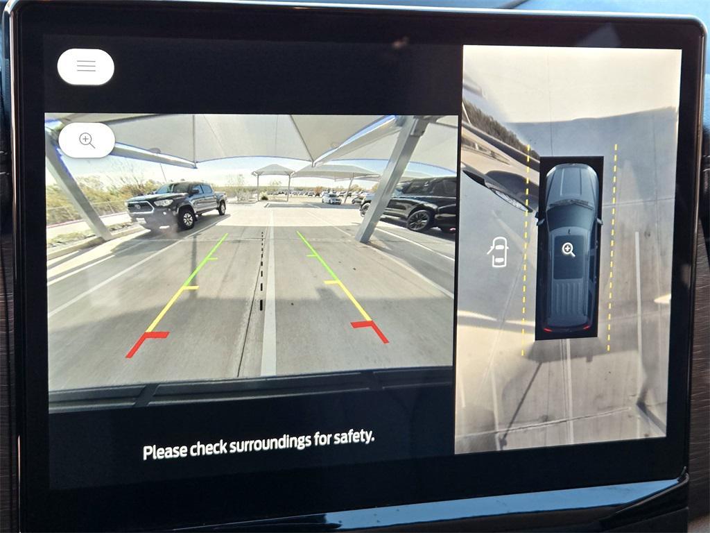 used 2024 Ford Expedition car, priced at $50,520