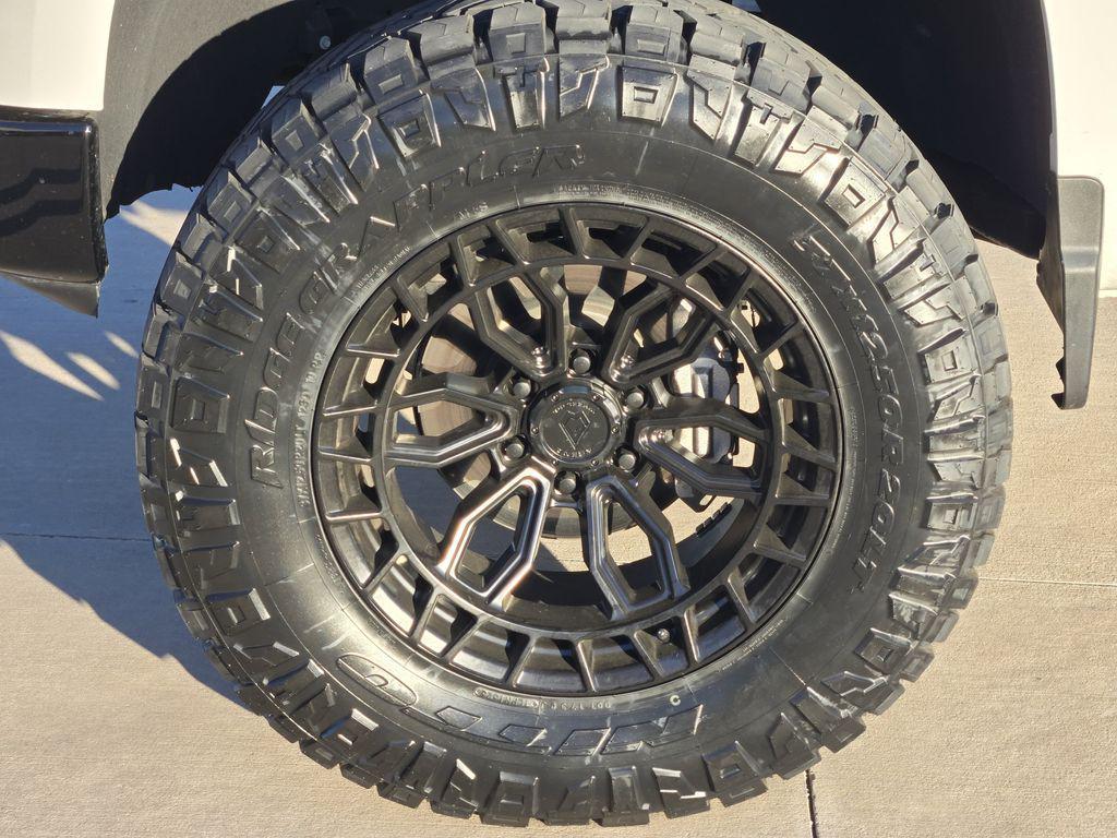 used 2025 Chevrolet Silverado 1500 car, priced at $65,629