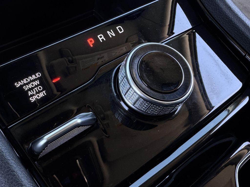 used 2023 Jeep Grand Cherokee car, priced at $29,807