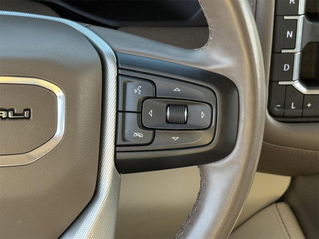 used 2023 GMC Yukon car, priced at $52,807