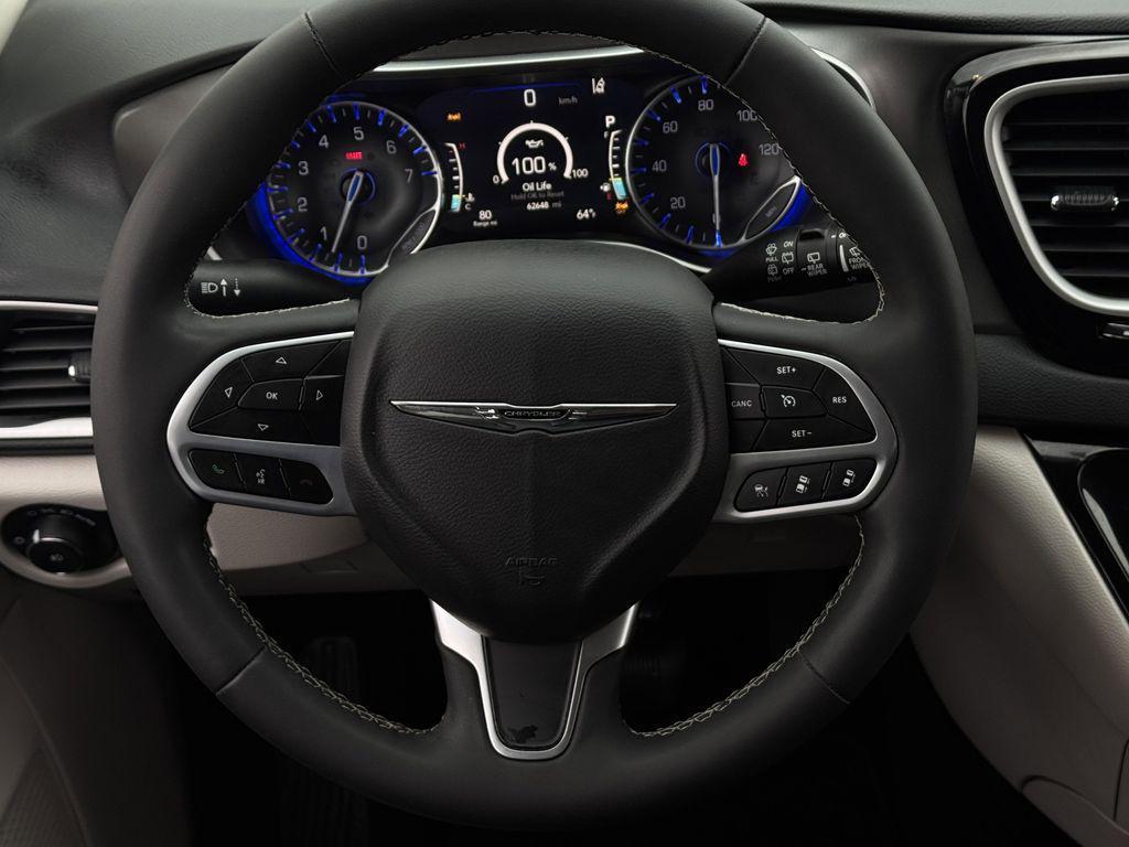 used 2023 Chrysler Pacifica car, priced at $22,953