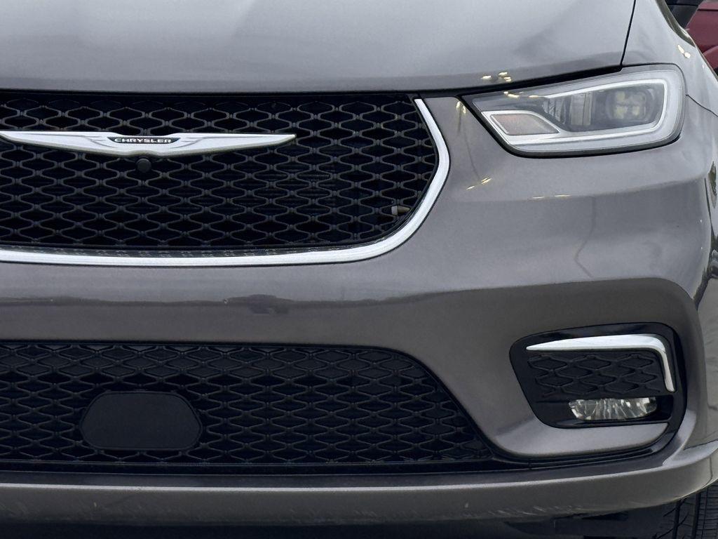 used 2023 Chrysler Pacifica car, priced at $22,953