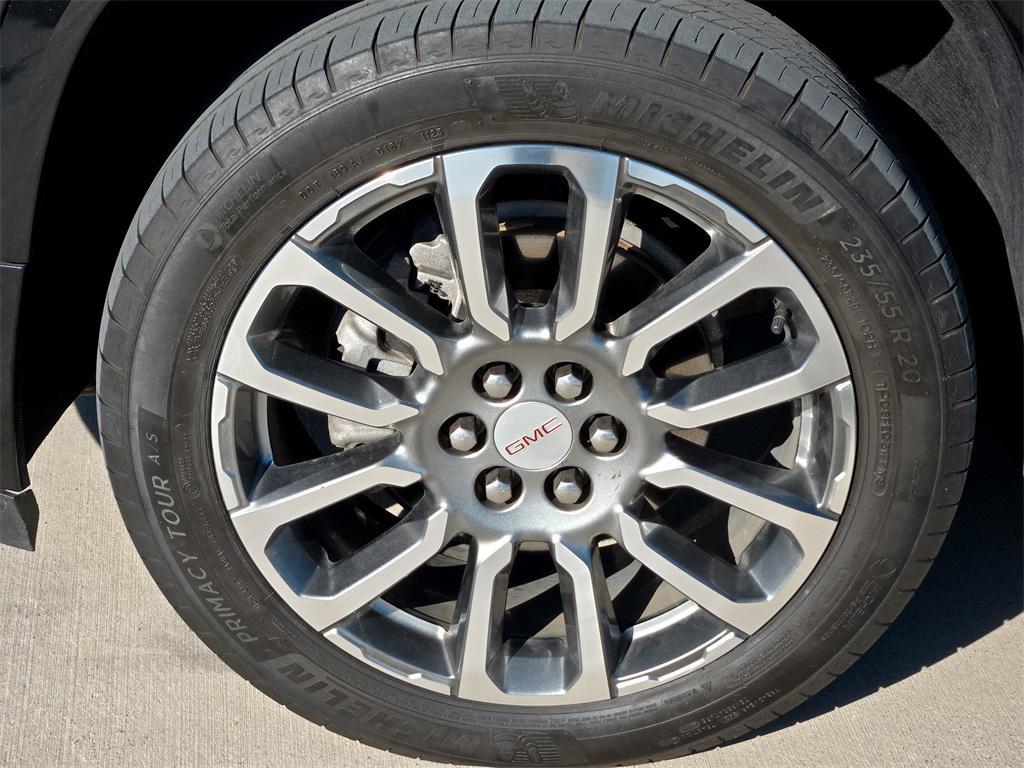 used 2023 GMC Acadia car, priced at $30,807