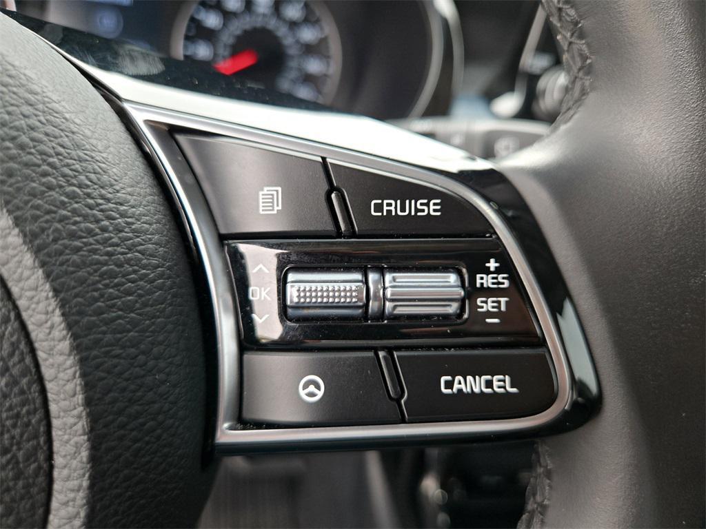 used 2023 Kia Seltos car, priced at $18,922