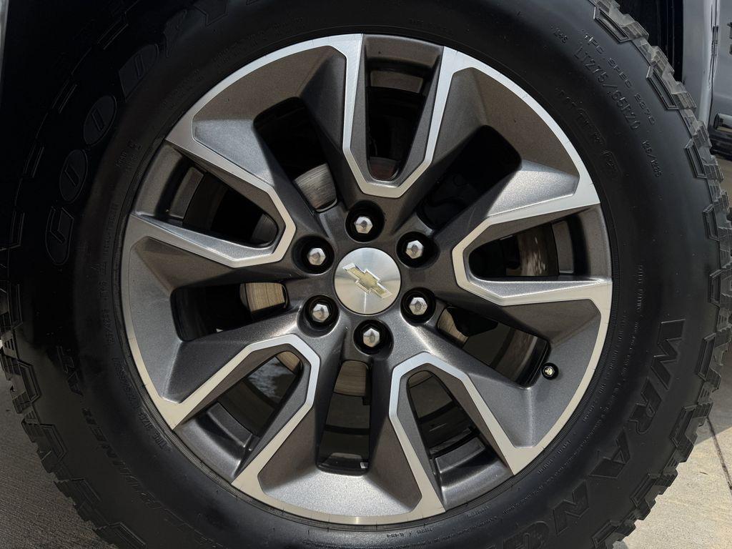used 2018 Chevrolet Silverado 1500 car, priced at $20,973