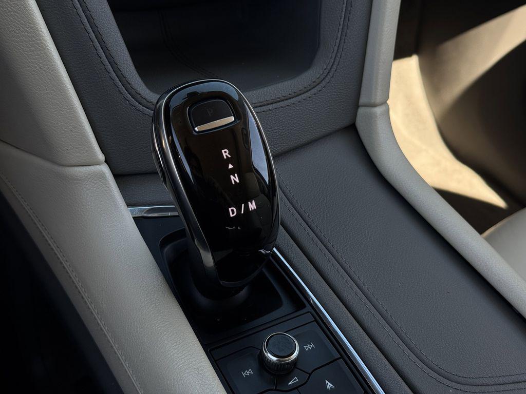 used 2020 Cadillac XT6 car, priced at $24,798