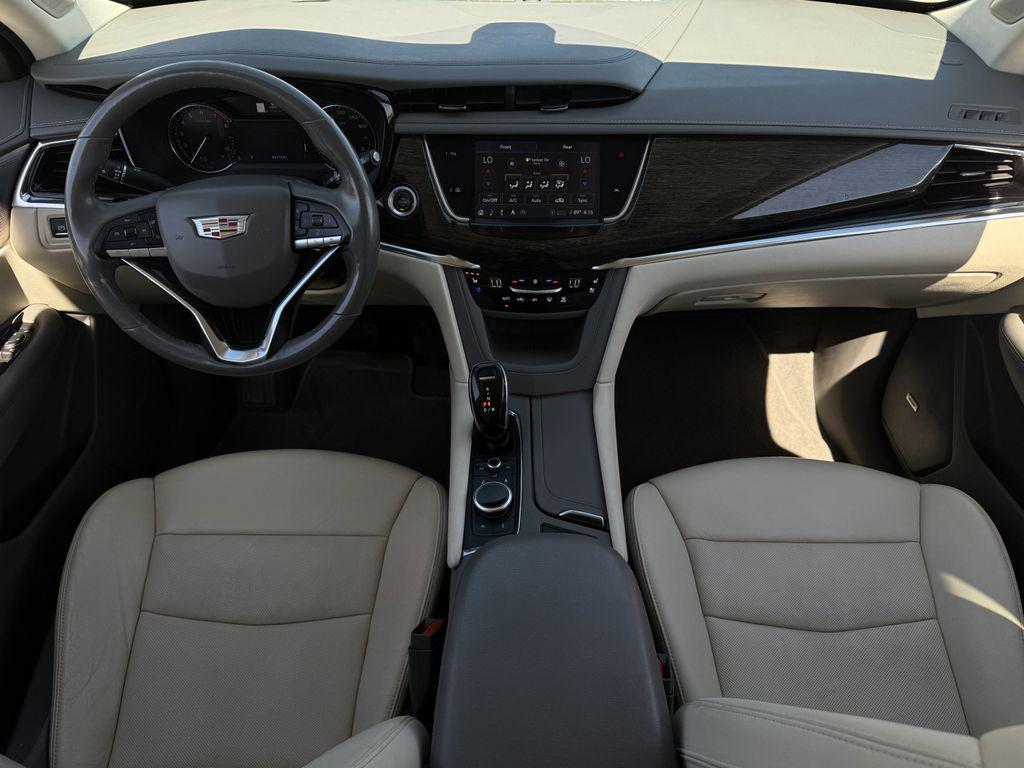 used 2020 Cadillac XT6 car, priced at $24,798