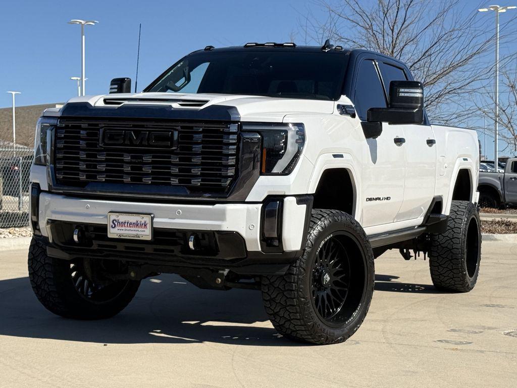 used 2024 GMC Sierra 2500 car, priced at $80,966