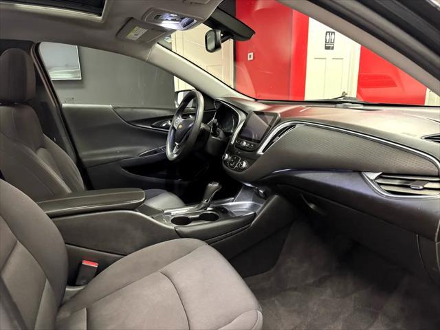 2018 Gray Chevrolet Malibu
