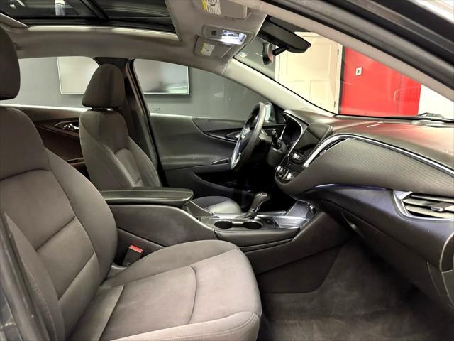 2018 Gray Chevrolet Malibu