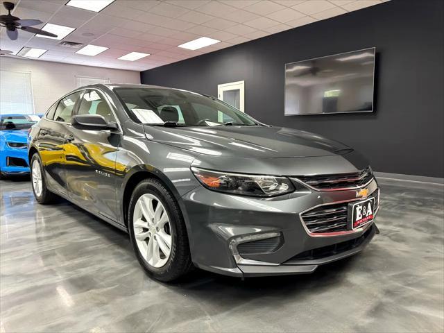 2018 Gray Chevrolet Malibu