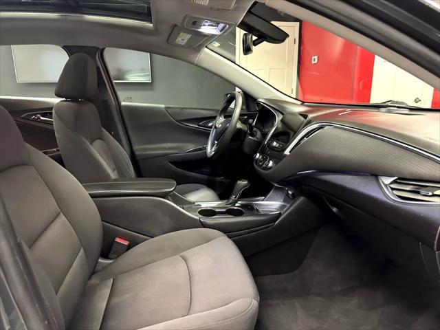 2018 Gray Chevrolet Malibu