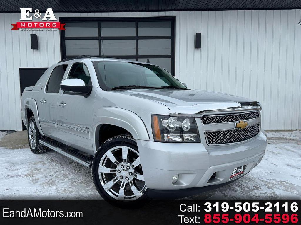used 2013 Chevrolet Avalanche car, priced at $14,900