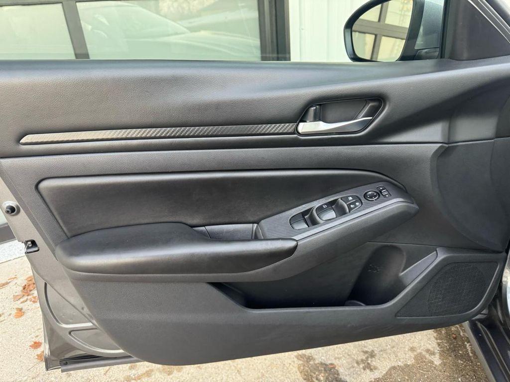 used 2022 Nissan Altima car, priced at $13,500