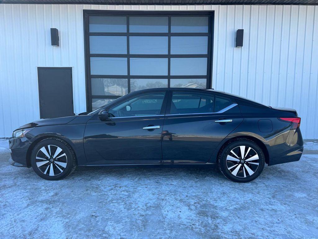 used 2022 Nissan Altima car, priced at $15,500