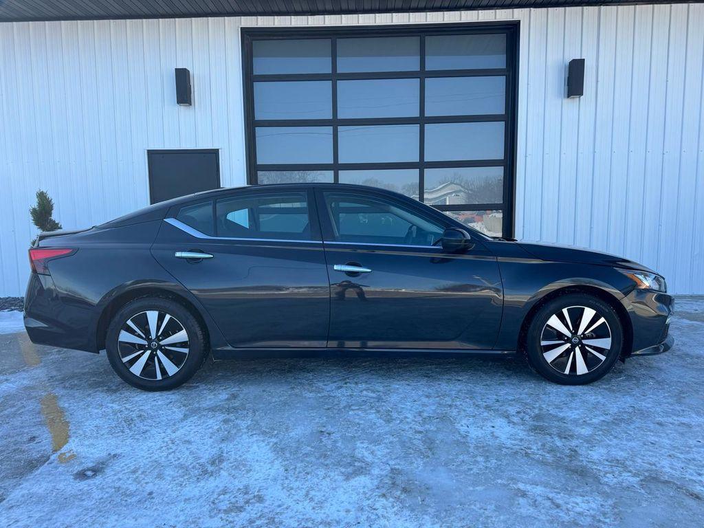 used 2022 Nissan Altima car, priced at $15,500