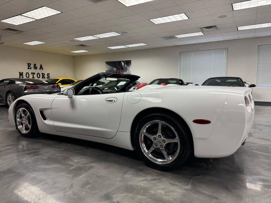 used 2000 Chevrolet Corvette car