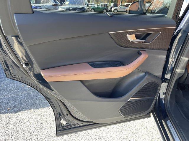 used 2023 Audi Q7 car, priced at $49,580