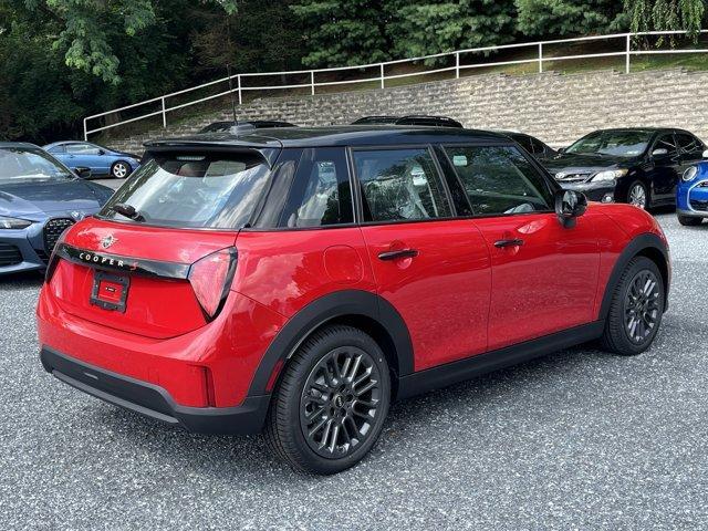 used 2025 MINI Hardtop car, priced at $37,025
